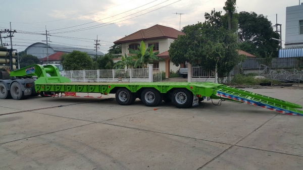 ขายหางเทรลเลอร์โลเบต3เพลาคอโค้ง