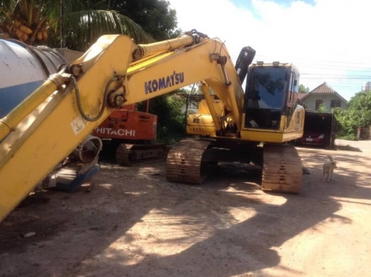 ขายรถแบคโฮ KOMATSU PC200-7 เอกสารเล่มทะเบียน 14000 ชม.ราคา 1500000