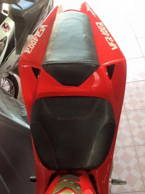 ขายVFR 400 Nc30.สภาพสวยๆเปลี่ยนเครื่องเป็นRVFแล้วเครื่องสดๆทะเบียนแท้จัดแนนซ์ได้ครับ