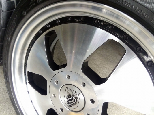 แม็กขอบ 17 แนววีไอพี พร้อมยาง สภาพดีสีสวย