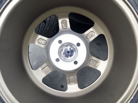 แม็กใหม่ TE37 ขอบ 15 กว้าง 8 พร้อมยาง 9900 บาท