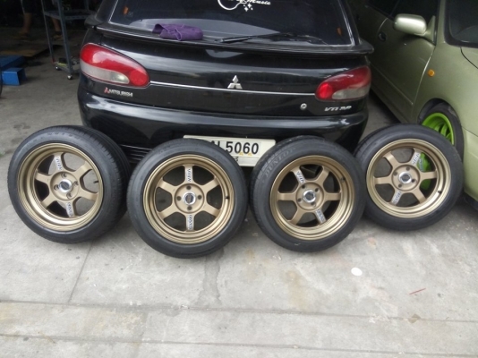 แม็กใหม่ TE37 ขอบ 15 กว้าง 8 พร้อมยาง 9900 บาท