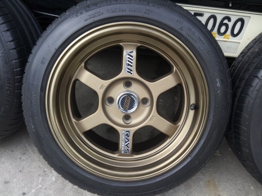 แม็กใหม่ TE37 ขอบ 15 กว้าง 8 พร้อมยาง 9900 บาท