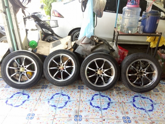 CE28 ขอบ 16 กว้าง 7 ออฟ 40 พร้อมยาง 5500 บาท