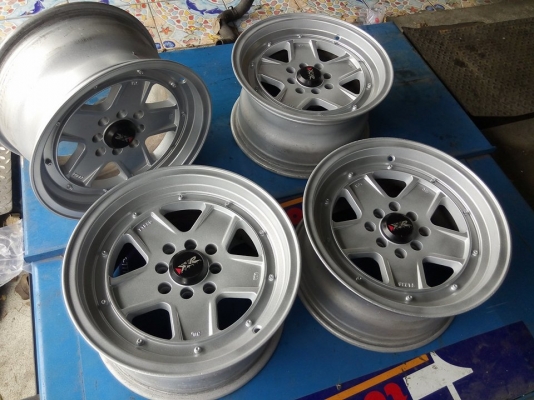 XXR ขอบ 15 กว้าง 8 ออฟ 20 ใส่รถ 4 รู 100 และ 114 เพียง 6800 บาท