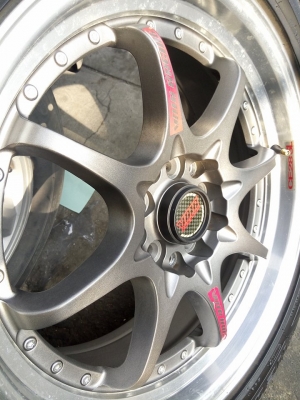 ce28 ขอบ 17 ใส่รถ 5 รู พร้อมยางปี 15 ดอกล้นๆ