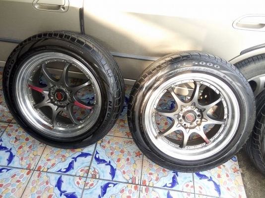 ce28 ขอบ 17 ใส่รถ 5 รู พร้อมยางปี 15 ดอกล้นๆ