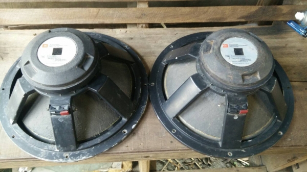 ขายลำโพง JBL T150