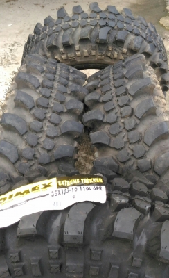 ขายยางตะขาบ SIMEX 35x10.5 R 16 สวยๆ ขายยางตะขาบ SIMEX 35x10.5 R 16 สวยๆ