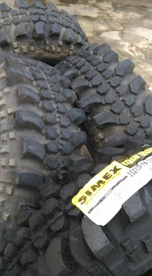 ขายยางตะขาบ SIMEX 35x10.5 R 16 สวยๆ ขายยางตะขาบ SIMEX 35x10.5 R 16 สวยๆ