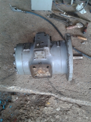 ปั้มไฮโดรลิคเก่านอก