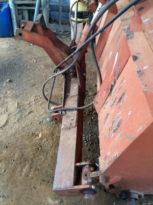 ขายที่โรยขี้ไก่ สภาพพร้อมใช้ ใช้งานได้เลย ราคา37000 ขายที่โรยขี้ไก่ สภาพพร้อมใช้ ใช้งานได้เลย ราคา37000