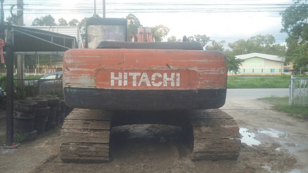 ขายรถแบคโฮ HITACHI EX200-2 ใส่ปั๊ม kawasaki k3v112 ราคา 490000