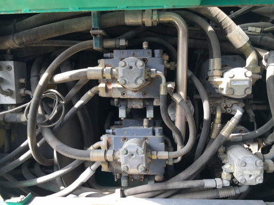 Vogele S2100 รถปูยาง 9 เมตร ปี2002 นำเข้าจากญี่ปุ่น โทร. 080-6565422 (หนิง)