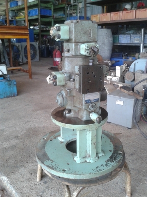 อุปกรณ์ไฮโดรลิคปั้ม