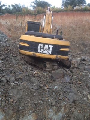 ขายดาวน์รถแบคโฮ CAT 320 V2 ขายดาวน์ 350000 ขายดาวน์รถแบคโฮ CAT 320 V2 ขายดาวน์ 350000