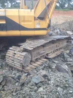 ขายดาวน์รถแบคโฮ CAT 320 V2 ขายดาวน์ 350000