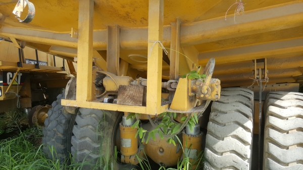 Caterpillar 769D (2,000,000 THB) (เจ้าของขายเอง)