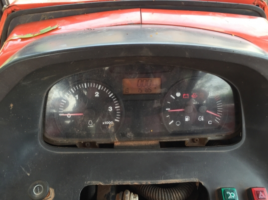 Kubota M8540 ใบดันตัวรถไม่มีหาง ยางหลังใหม่ รถสวยพอใช้ เล่มพร้อมโอน