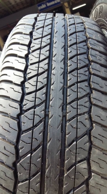 ขายล้อแม็กป้ายแดง triton plus 17" ยางปี16 สนใจติดต่อ ตาเล็ก ล้อและยางครับ 081-3747940