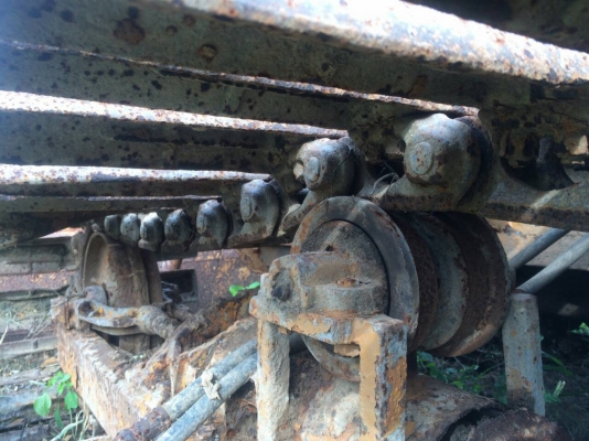 ขายรถแทรคเตอร์ KOMATSU D20PL-5 กับ MITSUBICHI BD2F ราคา 180000