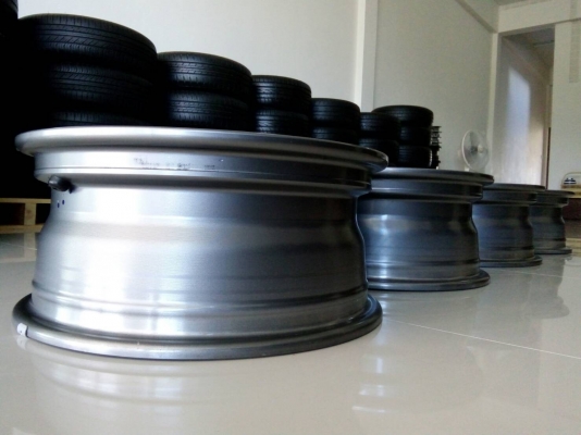 ล้อแม็กถอดป้ายแดง บลูพาวเวอร์ เอ็กซีรี่ส์ ขอบ16 (แม็กเปล่า) ล้อแม็กถอดป้ายแดง บลูพาวเวอร์ เอ็กซีรี่ส์ ขอบ16 (แม็กเปล่า)