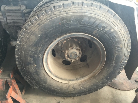 10ล้อหัวลาก260แรงFM2KK..เล่มพร้อม เครื่องเดิมเกียร์เดิม รถเก็บงานใหม่เช็คสภาพใหม่พร้อมใช้...