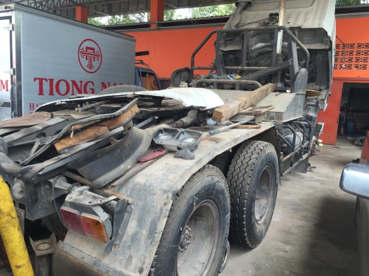 10ล้อหัวลาก260แรงFM2KK..เล่มพร้อม เครื่องเดิมเกียร์เดิม รถเก็บงานใหม่เช็คสภาพใหม่พร้อมใช้...