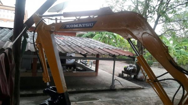 Komatsu pc30 รุ่น6. เก็บงานเรียบร้อย พร้อมใช้