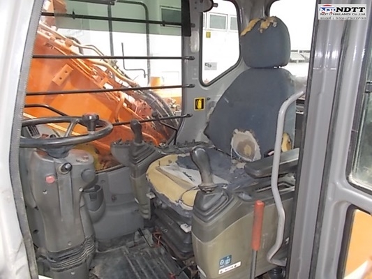 ขอนำเสนอรถขุดล้อยาง Hitachi ZX130W นำเข้าจากญี่ปุ่น ขายตามสภาพ  (ราคาไม่แพง)