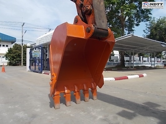 ขอนำเสนอรถขุดล้อยาง Hitachi ZX130W นำเข้าจากญี่ปุ่น ขายตามสภาพ  (ราคาไม่แพง)