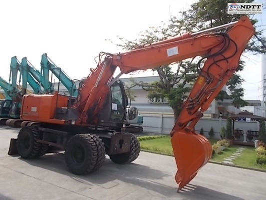 ขอนำเสนอรถขุดล้อยาง Hitachi ZX130W นำเข้าจากญี่ปุ่น ขายตามสภาพ  (ราคาไม่แพง)