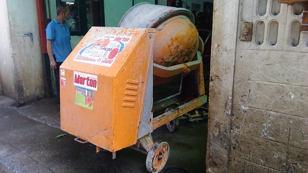 ขายโม่มือสองรุ่น2ถุง พร้อมมอเตอร์ พร้อมใช้งาน มอเตอร์3แรง220v. ขายโม่มือสองรุ่น2ถุง พร้อมมอเตอร์ พร้อมใช้งาน มอเตอร์3แรง220v.