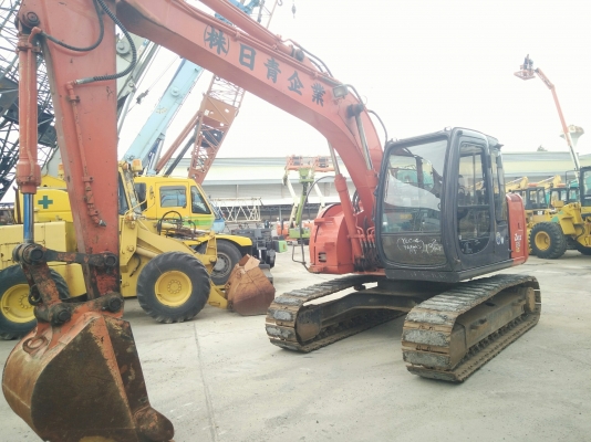 รถขุด Hitachi รุ่น EX135USR