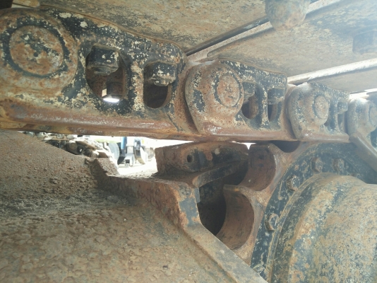 รถขุด Hitachi รุ่น EX135USR