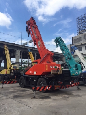 มาแล้วรถเครน 4 ล้อ 16 ตัน TADANO  TR160M-3