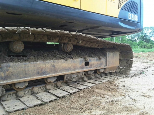 ขายรถแบคโฮ VOLVO EC210B เอกสารเล่มทะเบียน ไมล์ 13000 ชม.ราคา 1180000