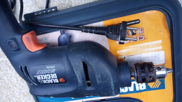 ขายสว่าน 10 MM. Black&amp;Decker KR 500 B1