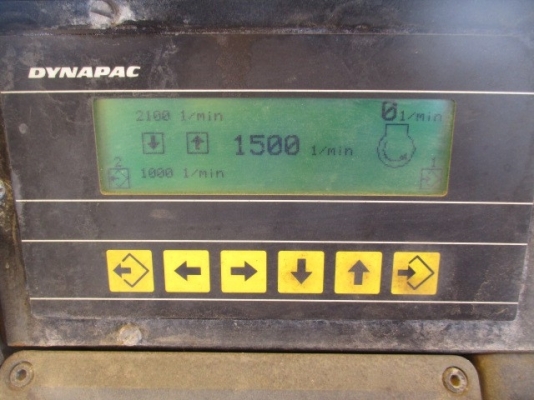 รถปูยาง Demag DF130P รถปูยาง 9 เมตร นำเข้าจากญี่ปุ่น รถปูยาง Demag DF130P รถปูยาง 9 เมตร นำเข้าจากญี่ปุ่น