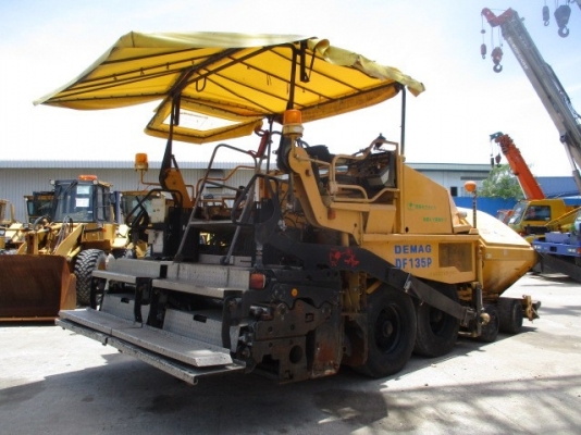 รถปูยาง Demag DF130P รถปูยาง 9 เมตร นำเข้าจากญี่ปุ่น รถปูยาง Demag DF130P รถปูยาง 9 เมตร นำเข้าจากญี่ปุ่น