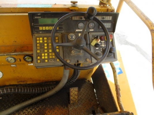 รถปูยาง Demag DF130P รถปูยาง 9 เมตร นำเข้าจากญี่ปุ่น