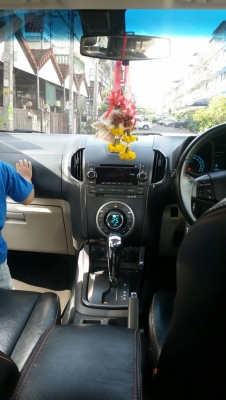 cheverolet colorado 4ประตู ปี2012 สีน้ำตาล cheverolet colorado 4ประตู ปี2012 สีน้ำตาล