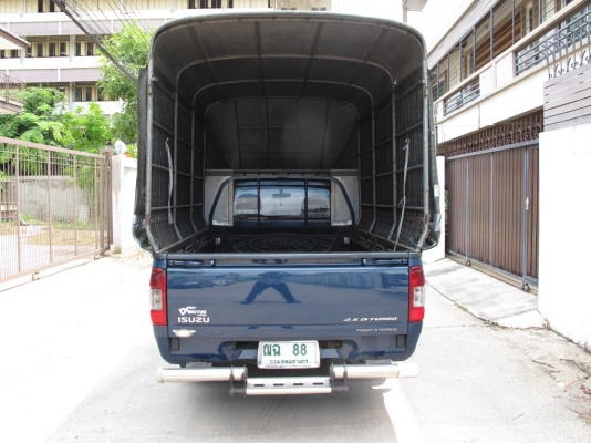 ISUZU DMAX หัวเดียว 2500 CC เกียร์ธรรมดา ปี 2004 ISUZU DMAX หัวเดียว 2500 CC เกียร์ธรรมดา ปี 2004