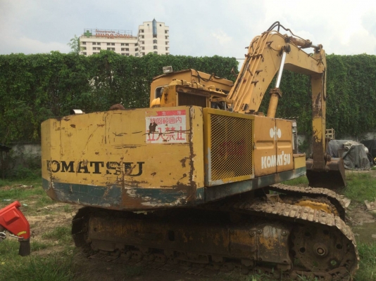 ขายรถแบคโฮ KOMATSU PC200-2 ราคา 450000