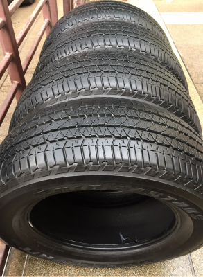 ยาง Bridgestone 265 60 18 สิ้นปี12 ดอกเต็ม ใช้กันยาว ราคาไม่แพง
