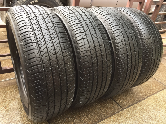 ยาง Bridgestone 265 60 18 สิ้นปี12 ดอกเต็ม ใช้กันยาว ราคาไม่แพง