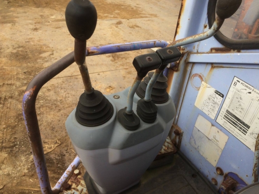 ขายรถแบคโฮ KOMATSU PC38UU2 เอกสารอินวอย ราคา 350000