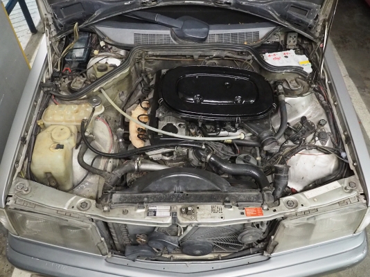 BENZ 190e 2.0 cc. A/T BENZ 190e 2.0 cc. A/T