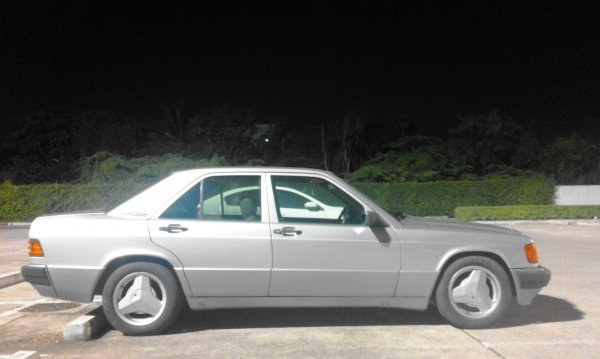 BENZ 190e 2.0 cc. A/TM/T ติดแก๊ส BENZ 190e 2.0 cc. A/TM/T ติดแก๊ส