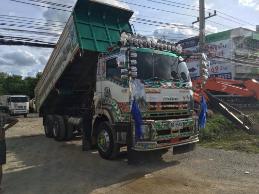 ขายรถดัมพ์ ISUZU เครื่อง 360 แรง ปี 55 กระบะดัมพ์มิเนียม ไมล์ 170,xxx ยางเต็ม ไม่เคยแบกน้ำหนัก เดิมๆไม่มีชน มีระบบลากพ่วง ทะเบียนพร้อม